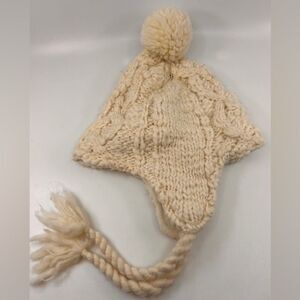 American Eagle Pom Beanie